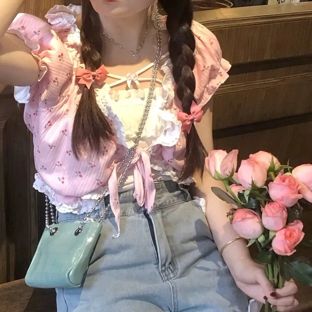 虫生海报